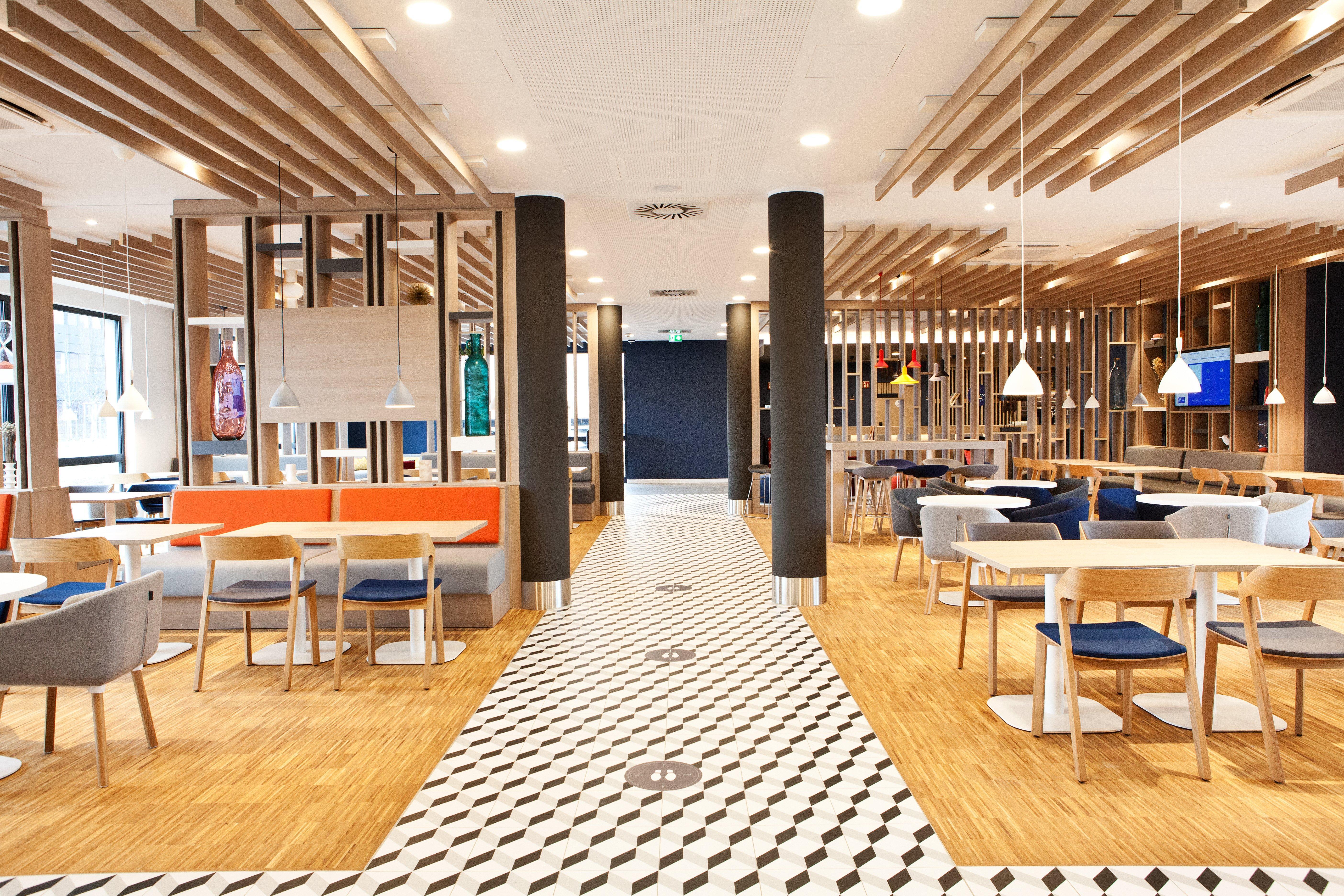 Holiday Inn Express Munich - Olching By Ihg Exterior foto
