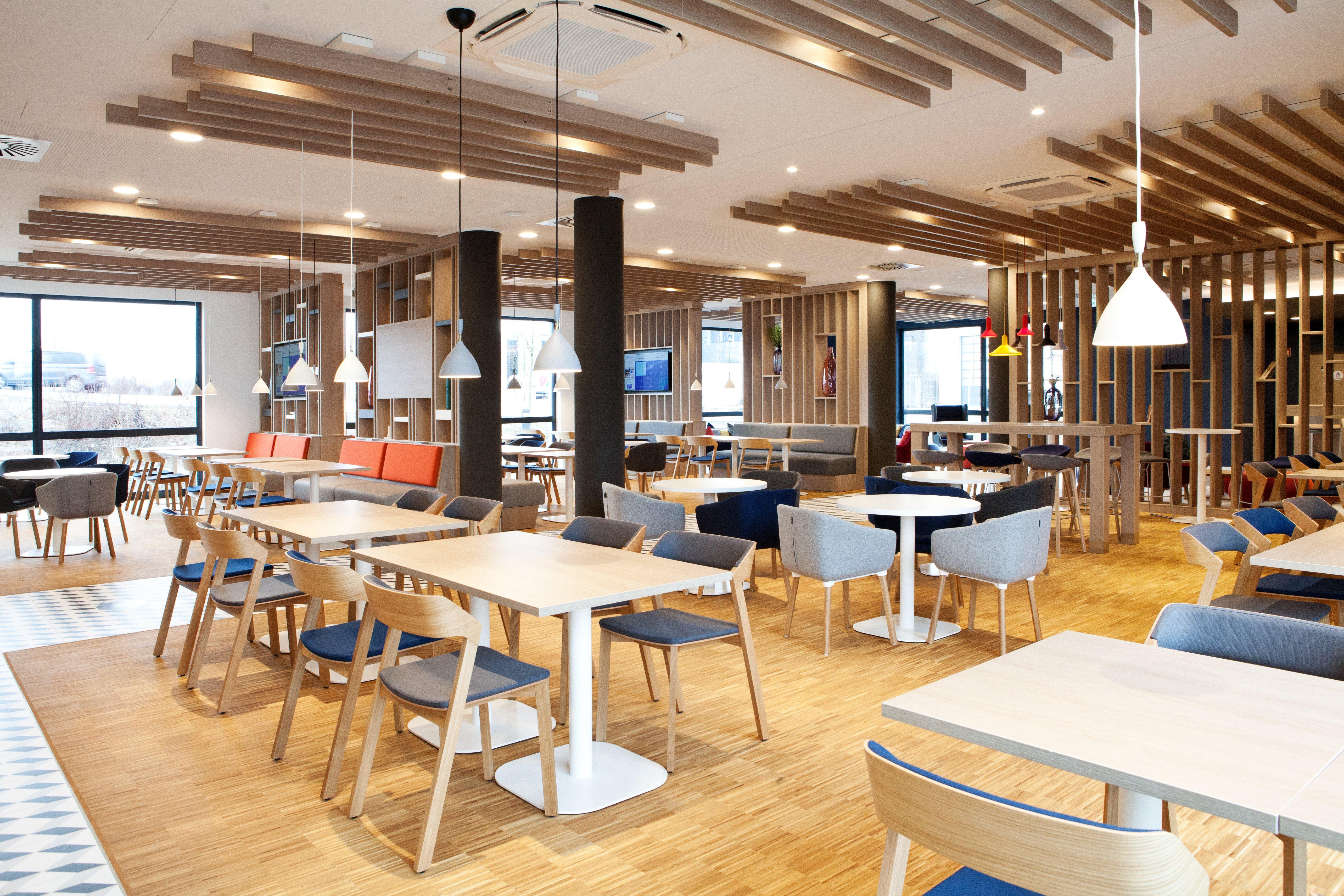 Holiday Inn Express Munich - Olching By Ihg Exterior foto