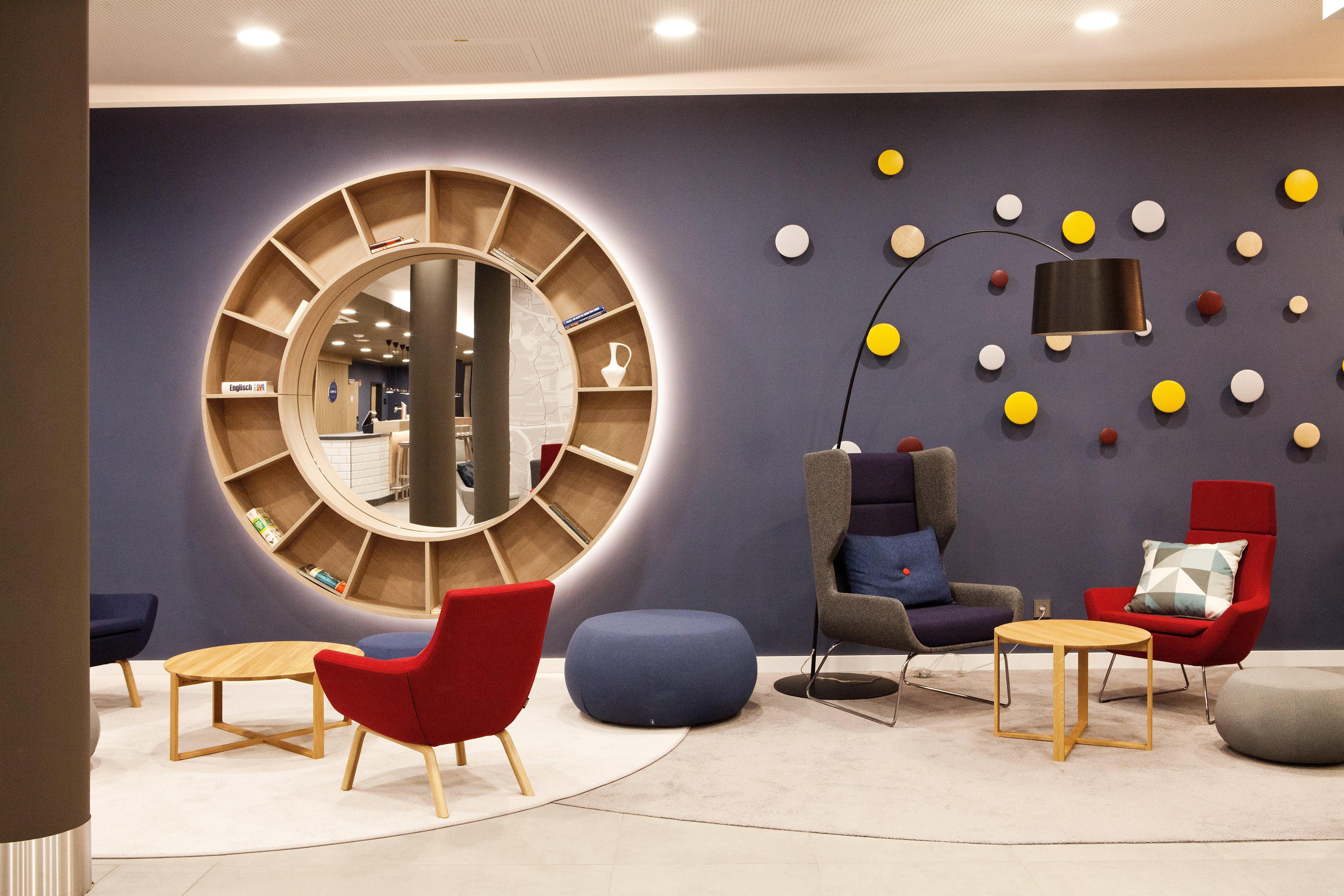 Holiday Inn Express Munich - Olching By Ihg Exterior foto